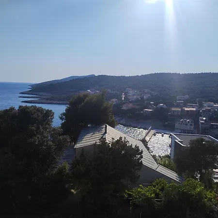 Planika 1 * Zavalatica
